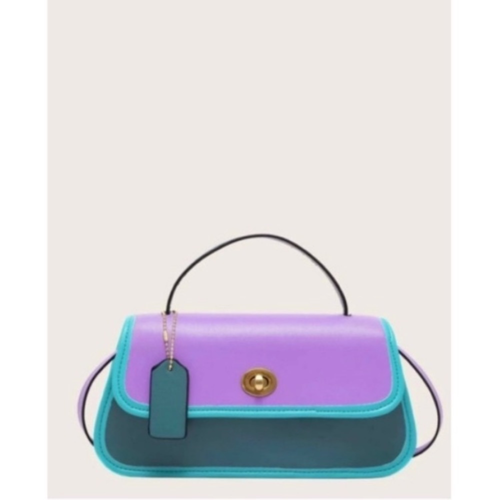 Twist to Lock Envelope Handbag - Picture 3 of 9
